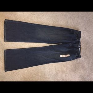 Men's new with tag dark wash jeans! Size 34